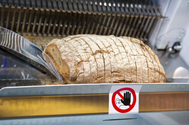 How a Commercial Bakery Slicer Makes Bread Cutting Faster and Easier