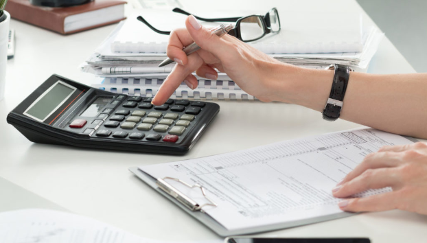 5 Reasons to Hire Tax Services for Your Business Taxes